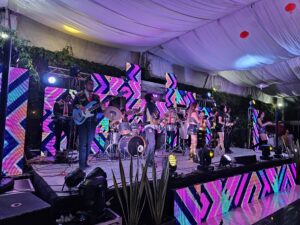 Grupo versátil en Colima