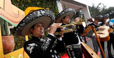 Cuanto cuesta un grupo de Mariachis